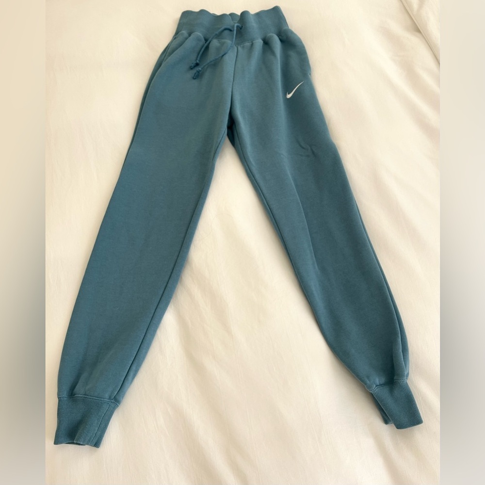 Nike Joggers